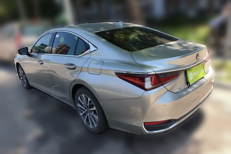 Used Lexus ES 2021 200 Excellence Edition Rear Left 45 Deg