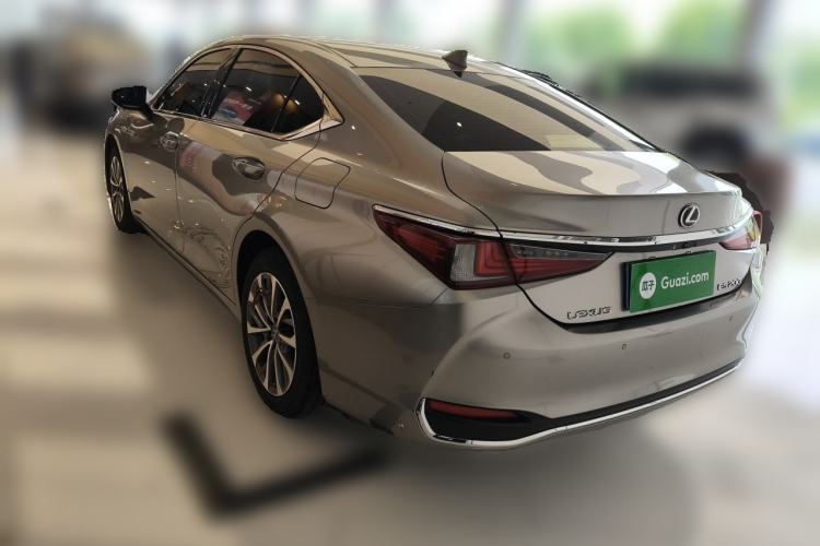 Used Lexus ES 2021 200 Excellence Edition Rear Left 45 Deg
