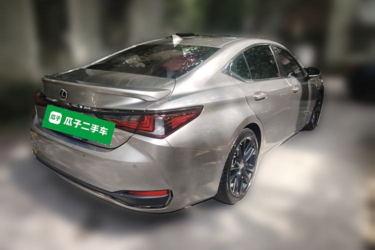Used Lexus ES 2021 300h F SPORT Rear Right 45 Deg