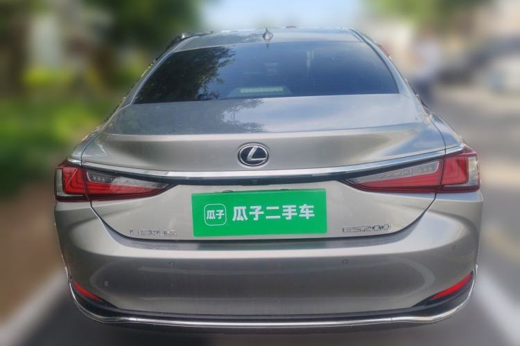 Used Lexus ES 2021 200 Excellence Edition Rear