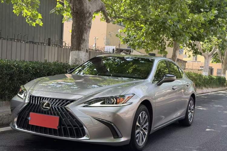 Used Lexus ES 2021 200 Excellence Edition Guazi used car, China used car export, Used car for sale, Used  cars, Cheapest cars for sale