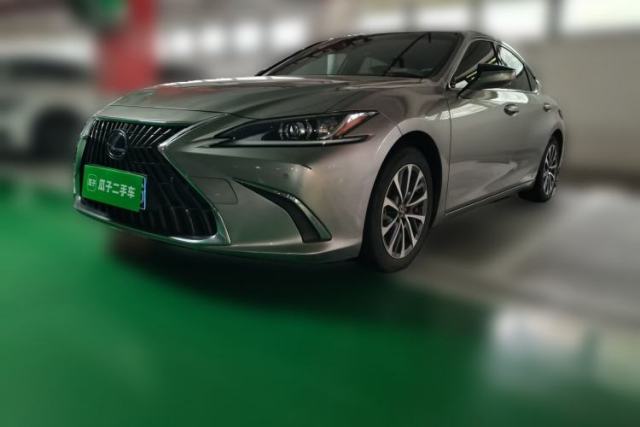 Used Lexus ES 2021 300h Excellence Edition