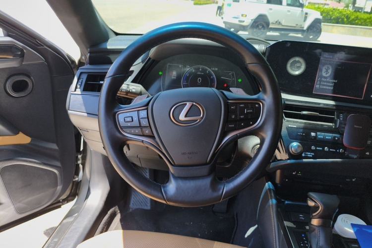 Used Lexus ES 2021 200 Excellence Edition Steering Wheel