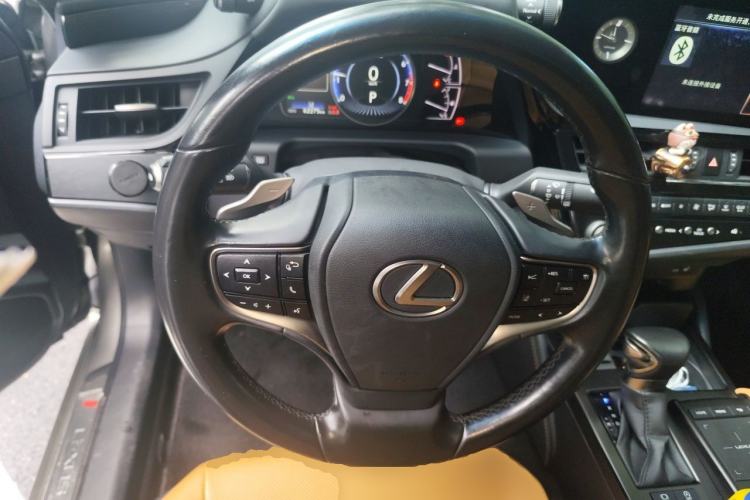 Used Lexus ES 2021 200 Excellence Edition Steering Wheel