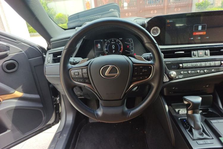Used Lexus ES 2021 200 Excellence Edition Steering Wheel