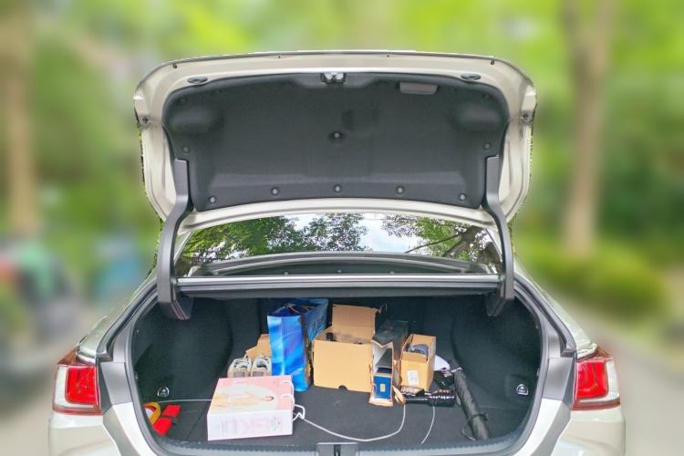 Used Lexus ES 2021 300h Excellence Edition Trunk