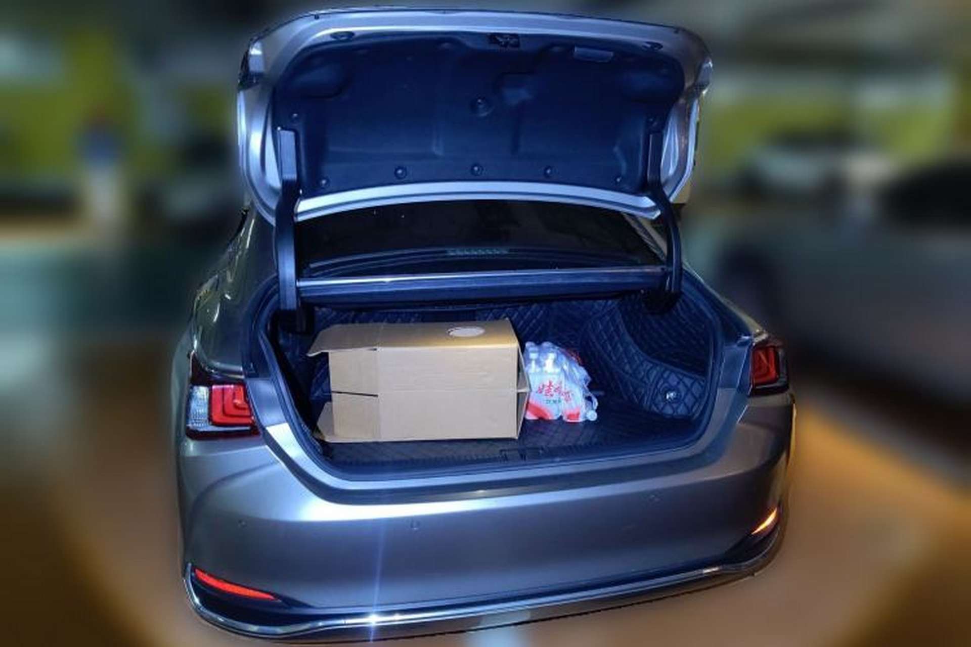 Used Lexus ES 2021 200 Excellence Edition Trunk