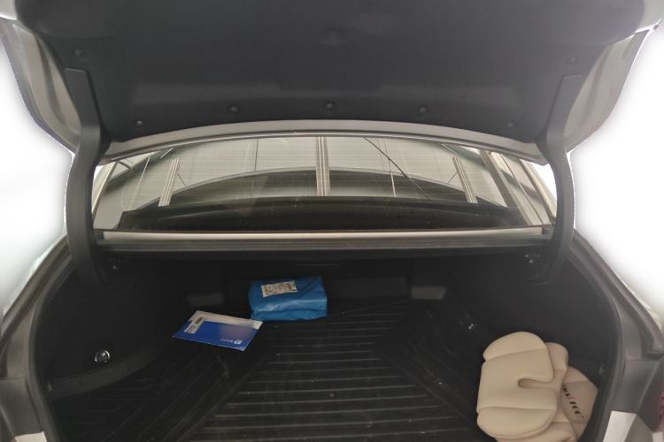 Used Lexus ES 2021 300h Excellence Edition Trunk
