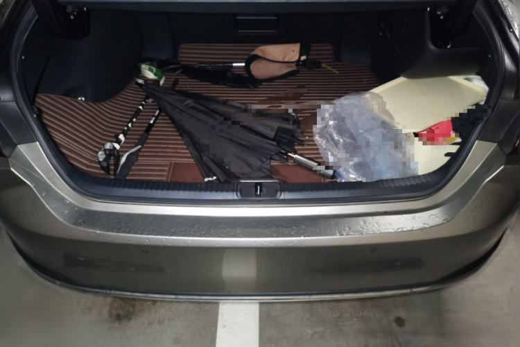 Used Lexus ES 2021 200 Luxury Edition Trunk