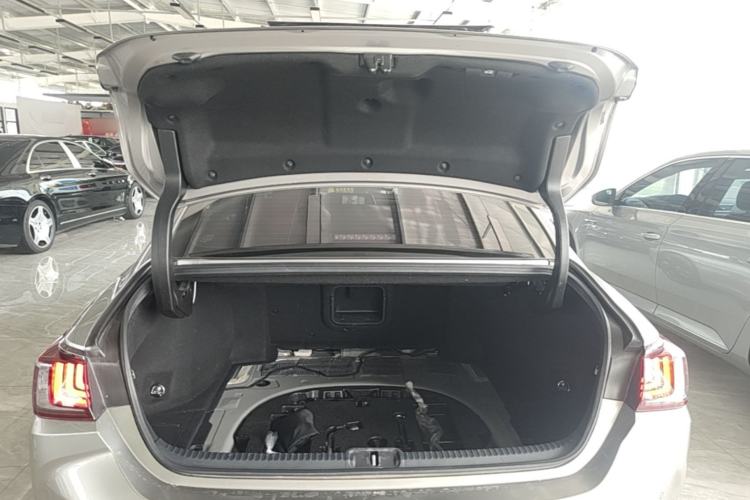 Used Lexus ES 2021 300h F SPORT Trunk