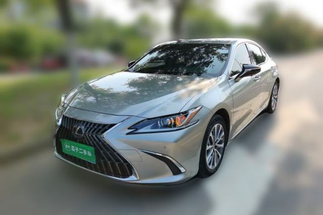 Used Lexus ES 2021 300h Excellence Edition