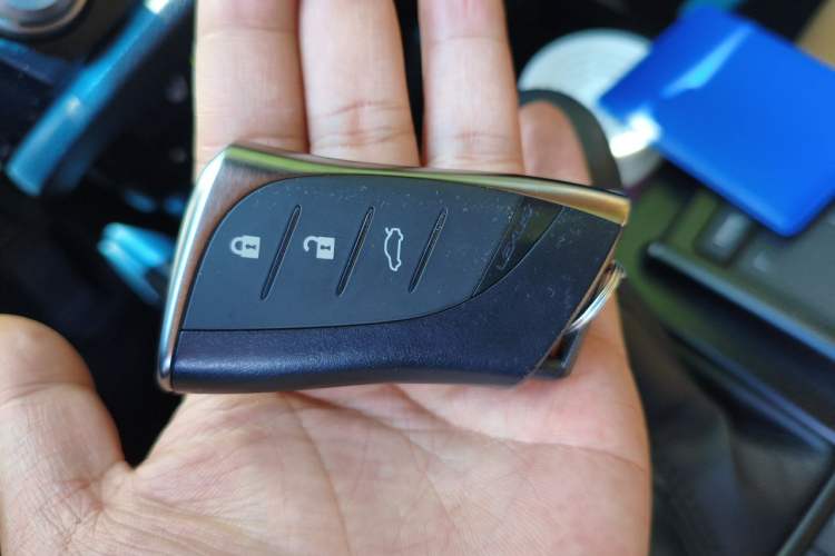 Used Lexus ES 2021 200 Excellence Edition Vehicle Key