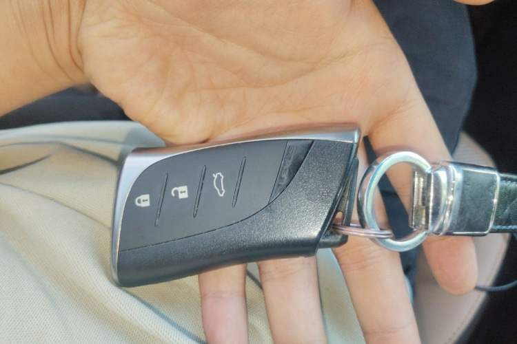 Used Lexus ES 2021 200 Luxury Edition Vehicle Key