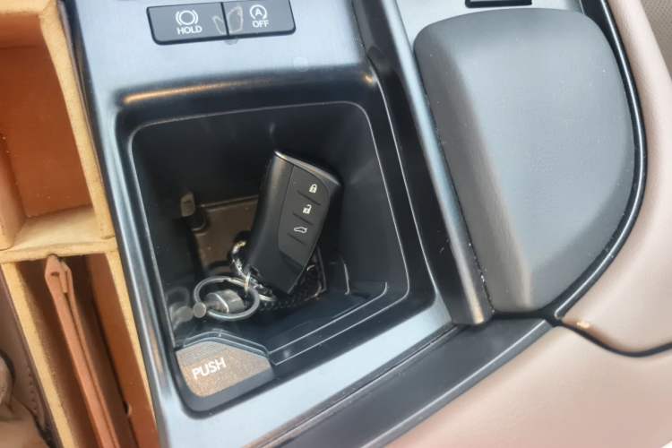 Used Lexus ES 2021 200 Excellence Edition Vehicle Key