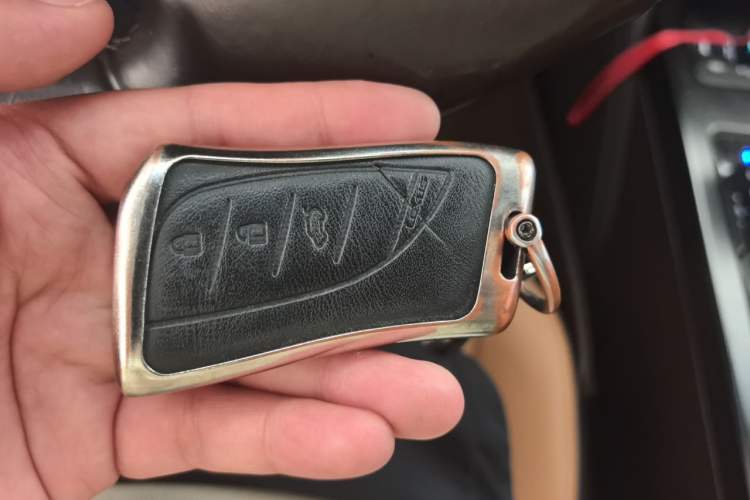 Used Lexus ES 2021 300h Excellence Edition Vehicle Key