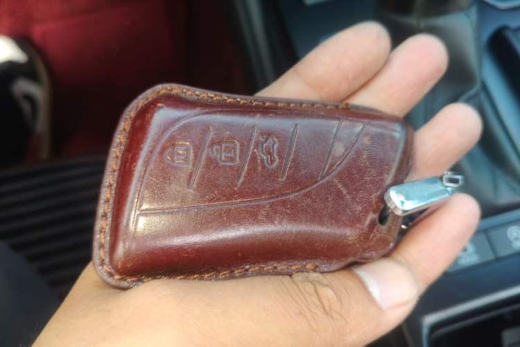 Used Lexus ES 2021 200 Excellence Edition Vehicle Key