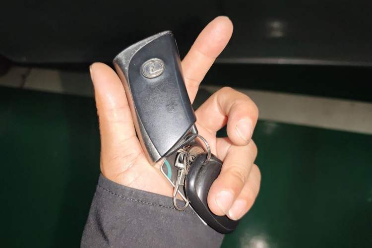 Used Lexus ES 2021 260 Excellence Edition Vehicle Key