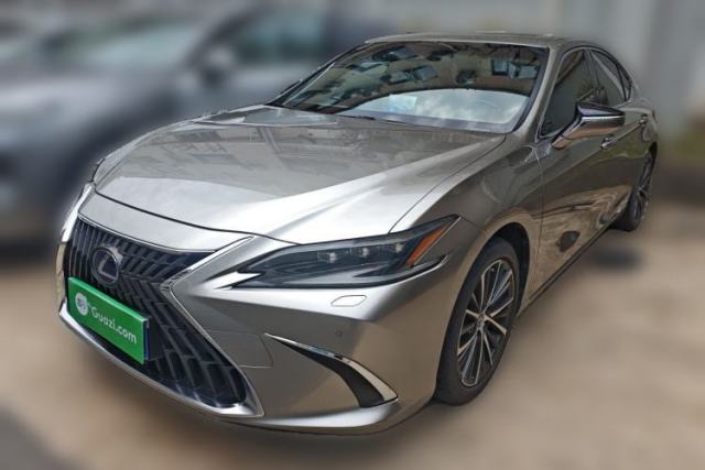 Used Lexus ES 2021 300h Deluxe Edition