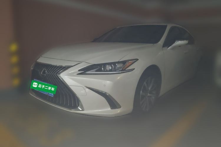 Used Lexus ES 2021 200 Excellence Edition Guazi used car, China used car export, Used car for sale, Used  cars, Cheapest cars for sale