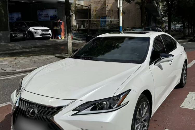 Used Lexus ES 2021 200 Excellence Edition Guazi used car, China used car export, Used car for sale, Used cars, Cheapest cars for sale