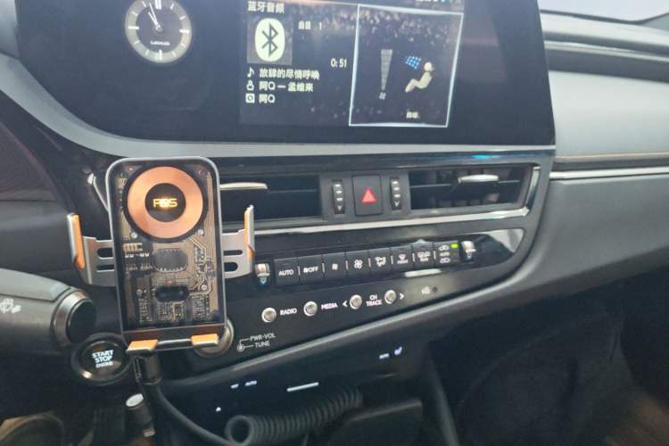 Used Lexus ES 2021 200 Excellence Edition Audio And AC Panel