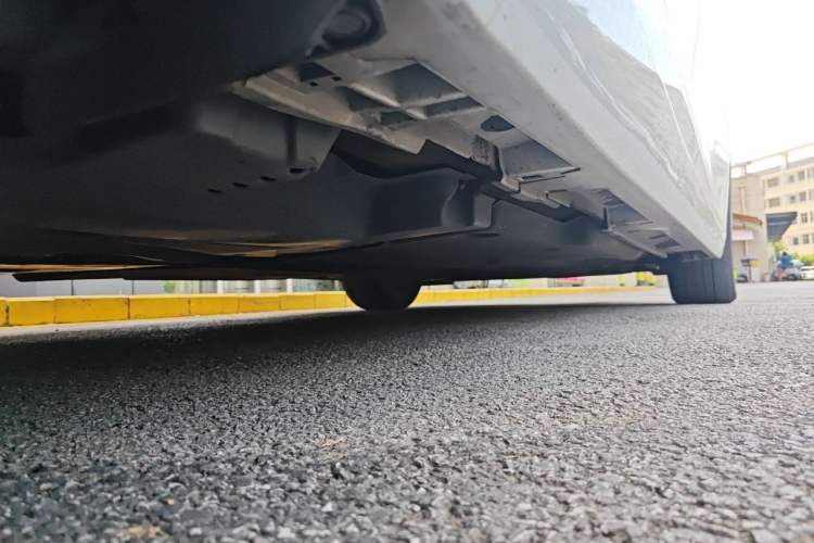 Used Lexus ES 2021 200 Excellence Edition Chassis Rear Right