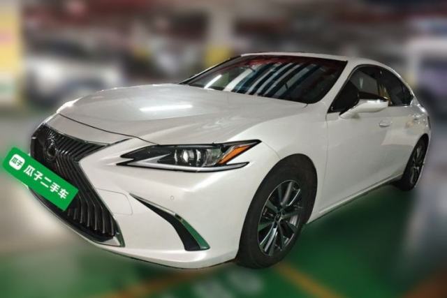 Used Lexus ES 2021 200 Excellence Edition