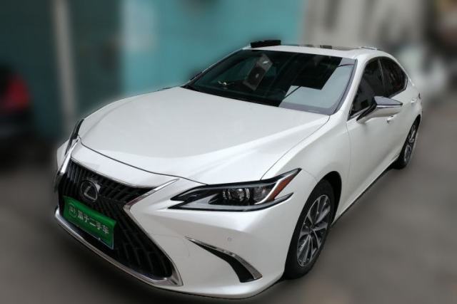 Used Lexus ES 2021 300h Excellence Edition