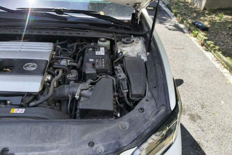 Used Lexus ES 2021 200 Excellence Edition Engine Bay Left