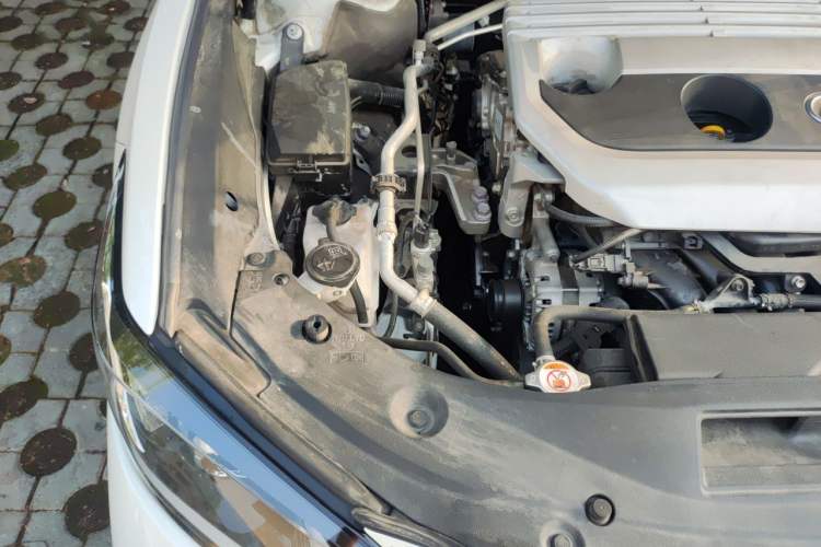 Used Lexus ES 2021 200 Excellence Edition Engine Bay Right