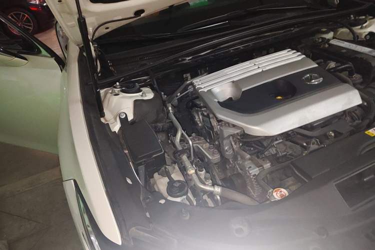 Used Lexus ES 2021 200 Excellence Edition Engine Bay Right