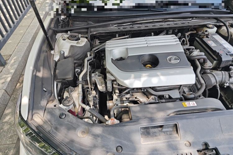 Used Lexus ES 2021 200 Excellence Edition Engine Bay Right