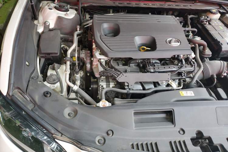 Used Lexus ES 2021 260 Excellence Edition Engine Bay Right