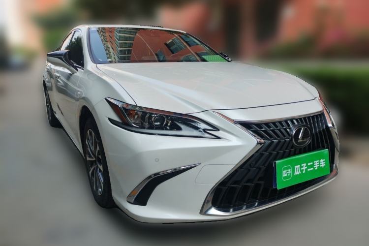 Used Lexus ES 2021 200 Excellence Edition Exterior 2