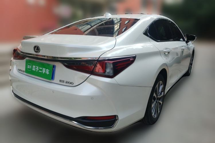 Used Lexus ES 2021 200 Excellence Edition Exterior 5