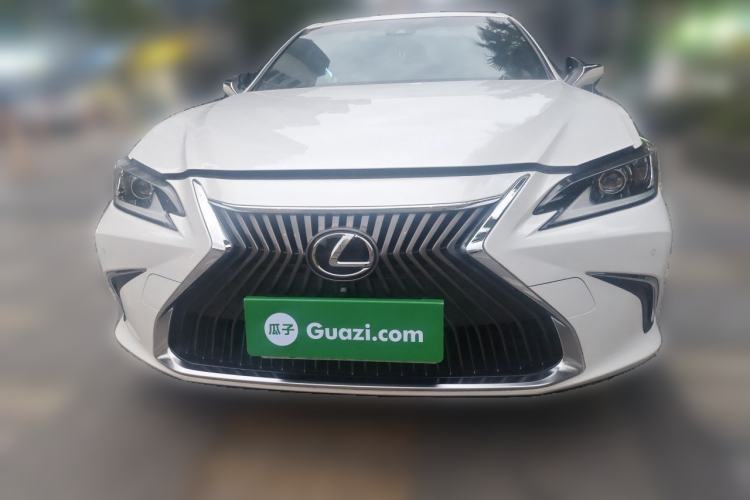 Used Lexus ES 2021 200 Excellence Edition Front