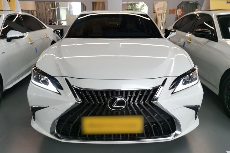 Used Lexus ES 2021 200 Excellence Edition Front
