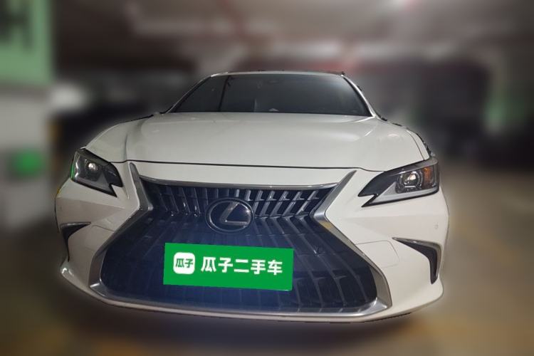 Used Lexus ES 2021 200 Excellence Edition Front