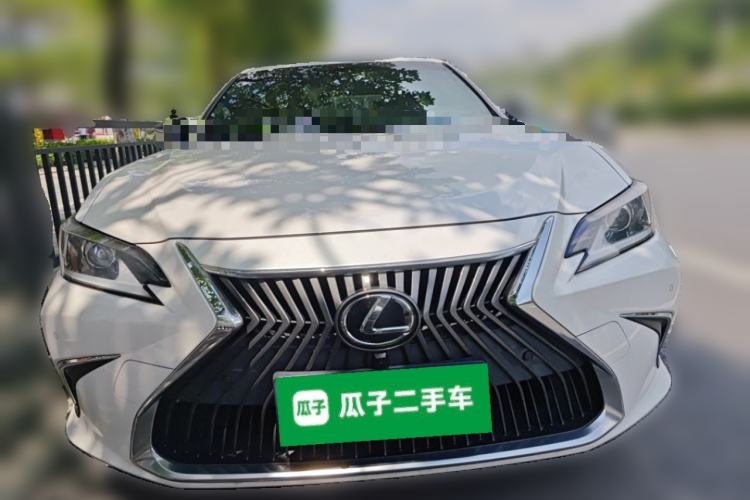 Used Lexus ES 2021 200 Excellence Edition Front