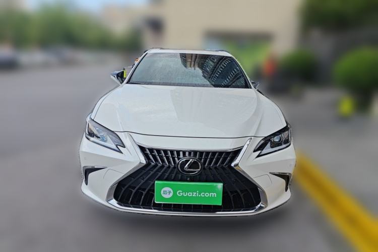 Used Lexus ES 2021 200 Excellence Edition Front