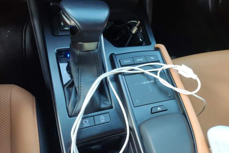 Used Lexus ES 2021 200 Excellence Edition Gear Lever