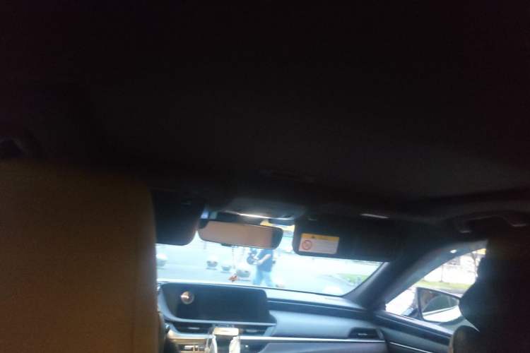 Used Lexus ES 2021 200 Excellence Edition Headliner