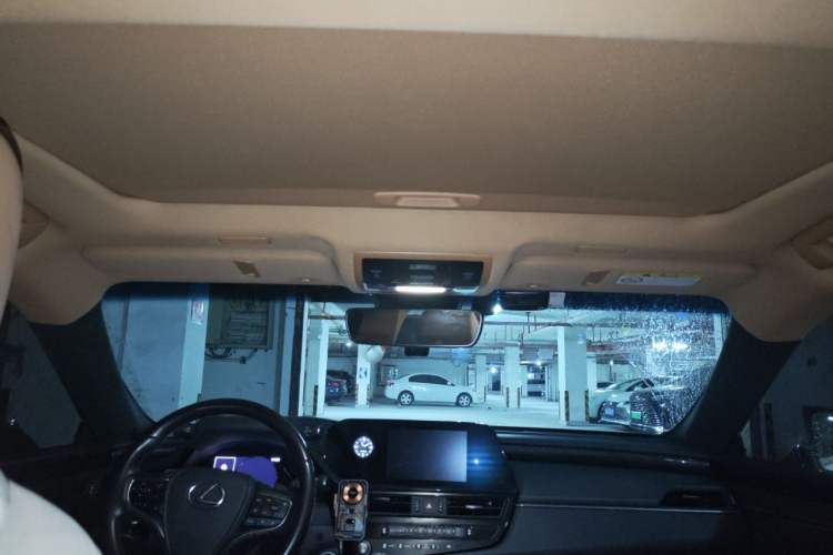 Used Lexus ES 2021 200 Excellence Edition Headliner