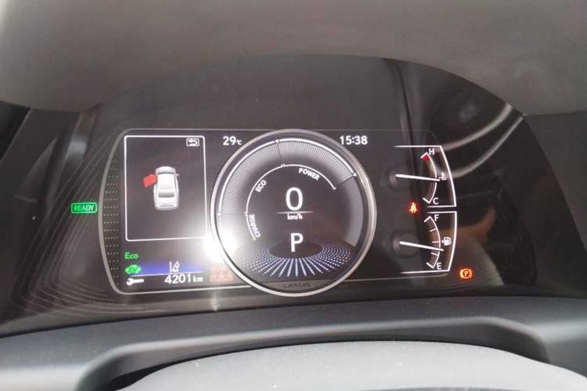 Used Lexus ES 2021 300h Excellence Edition Instrument Cluster