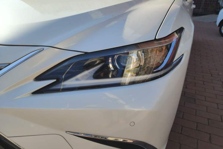 Used Lexus ES 2021 200 Excellence Edition Left Front Headlight