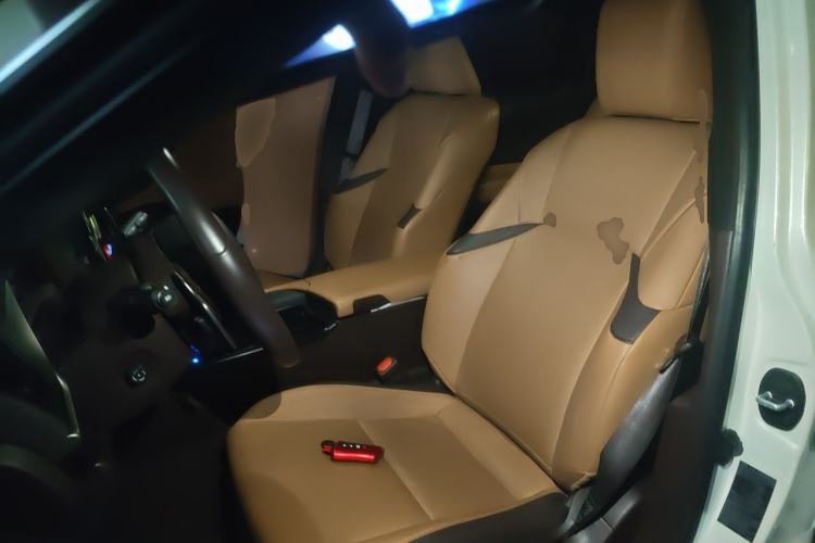 Used Lexus ES 2021 200 Excellence Edition Left Front Seat