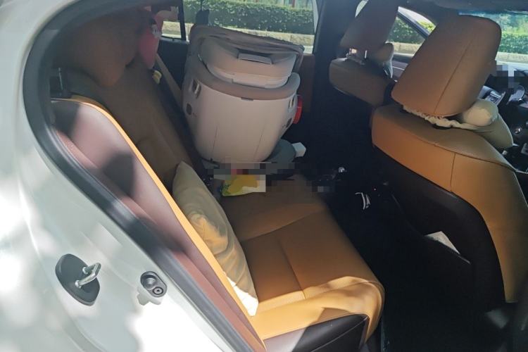 Used Lexus ES 2021 200 Excellence Edition Left Rear Seat