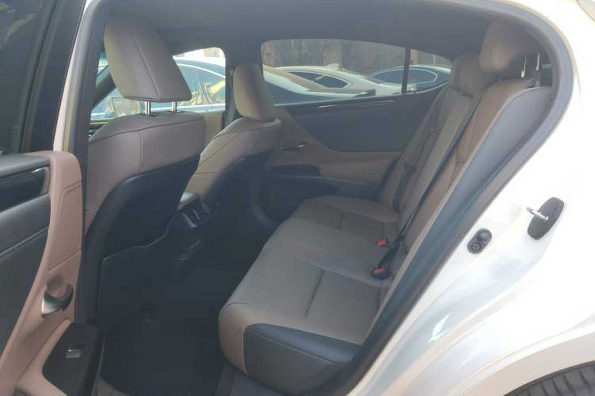 Used Lexus ES 2021 200 Excellence Edition Left Rear Seat