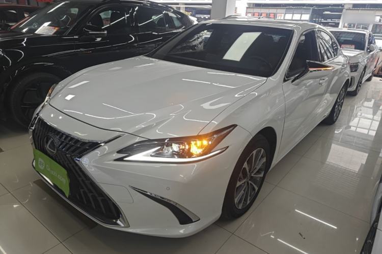 Used Lexus ES 2021 200 Excellence Edition Guazi used car, China used car export, Used car for sale, Used cars, Cheapest cars for sale