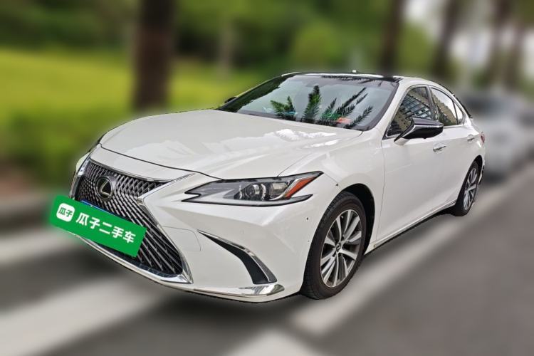 Used Lexus ES 2021 200 Excellence Edition Guazi used car, China used car export, Used car for sale, Used cars, Cheapest cars for sale